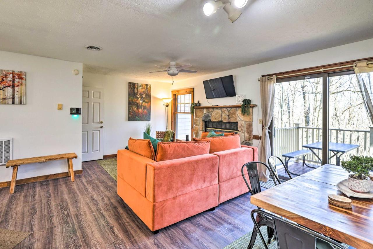 Pocono Retreat, 1 Mi To State Park And Ski Access! タナーズビル エクステリア 写真