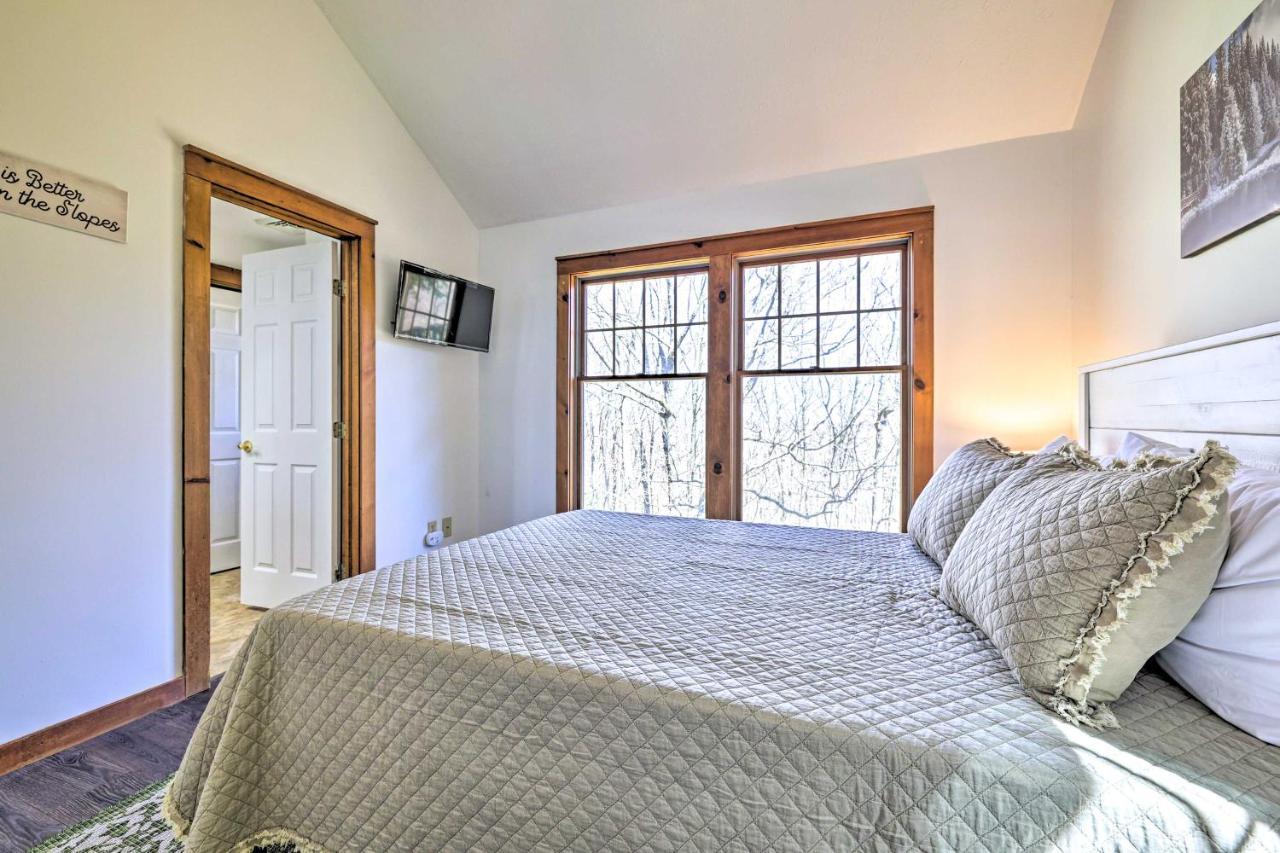 Pocono Retreat, 1 Mi To State Park And Ski Access! タナーズビル エクステリア 写真