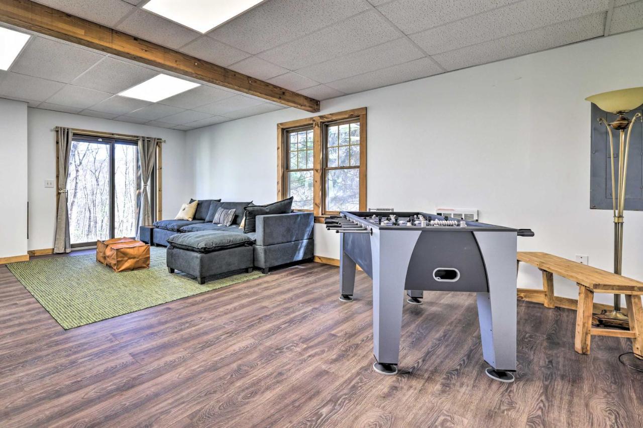 Pocono Retreat, 1 Mi To State Park And Ski Access! タナーズビル エクステリア 写真